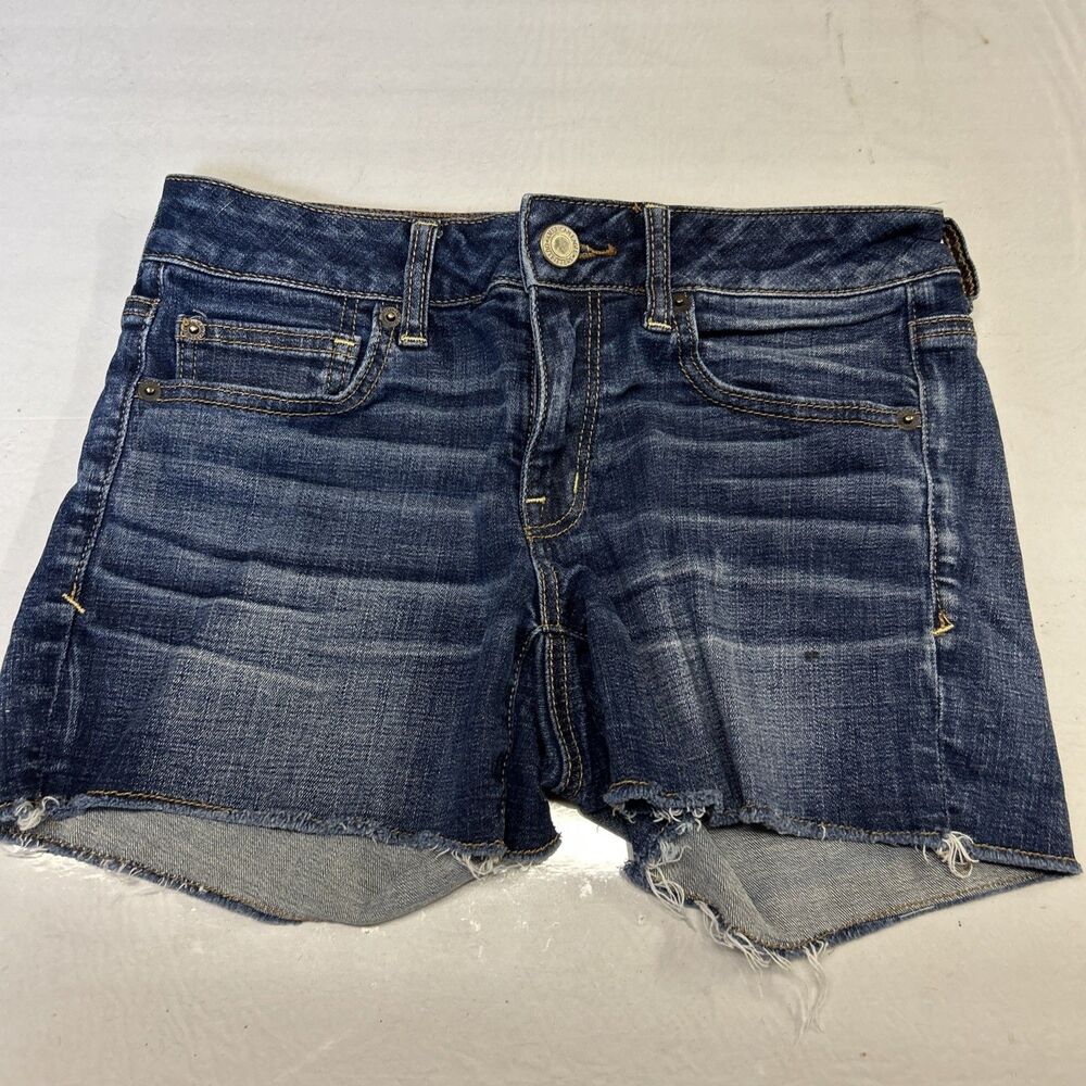 American Eagle Midi Super Stretch Distressed Denim Cutoff Frayed Hem Shorts Sz 6